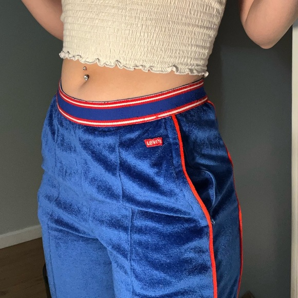 Levi’s Sport Joggers with Zipper Ankles size S Men’s - Picture 2 of 9